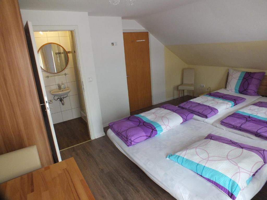 Hostel Dreimäderlhaus Rieden Füssen Zimmer foto